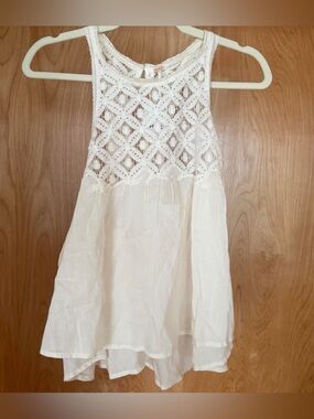 Free People White wandering light Crochet top